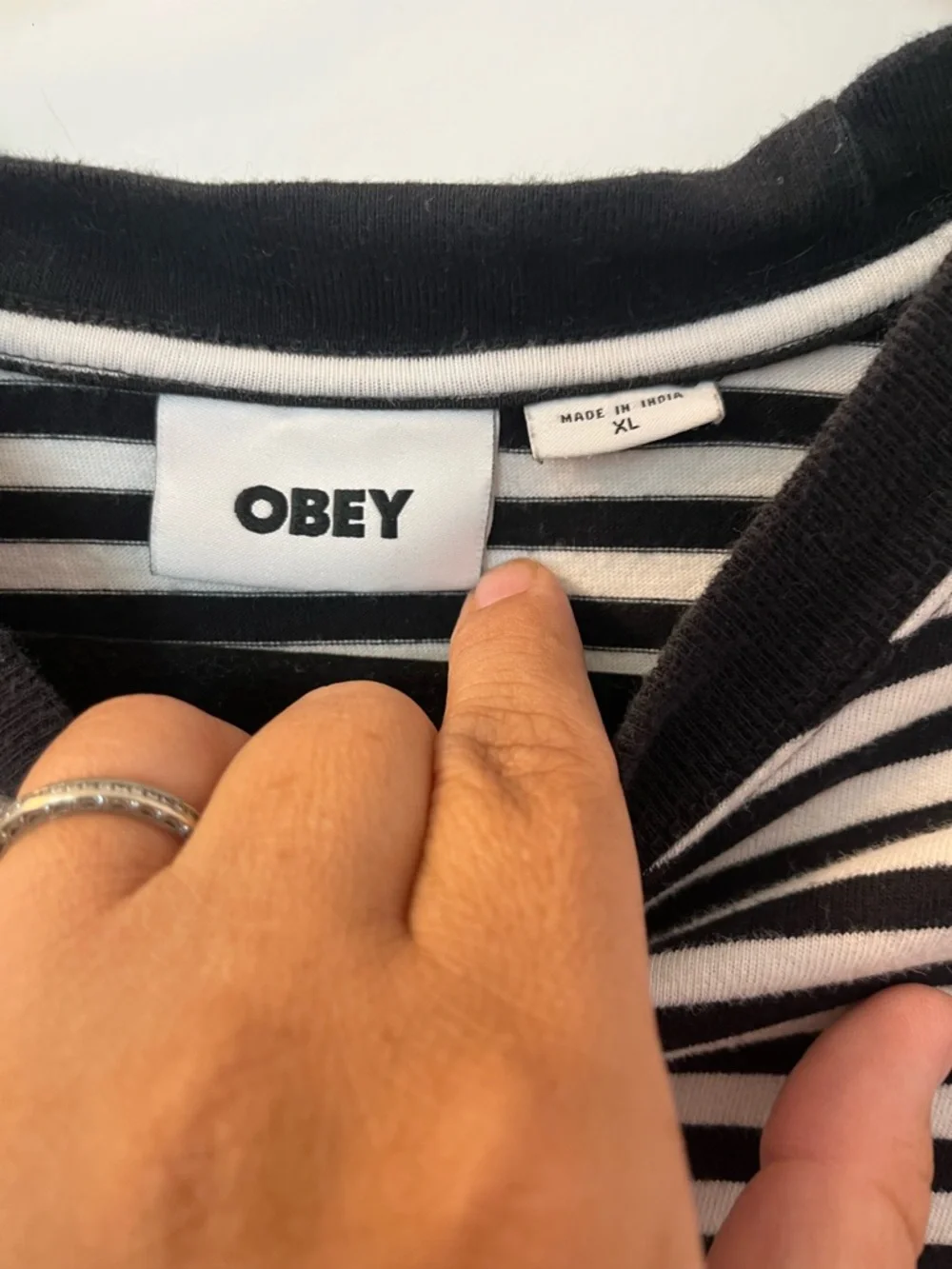 OBEY XL Black & White Striped Short-Sleeve Tee with Yellow Sun Motif PTP 25-28 - Picture 7 of 8